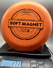 Load image into Gallery viewer, PUTTER LINE SOFT MAGNET 173-174 GRAMS

